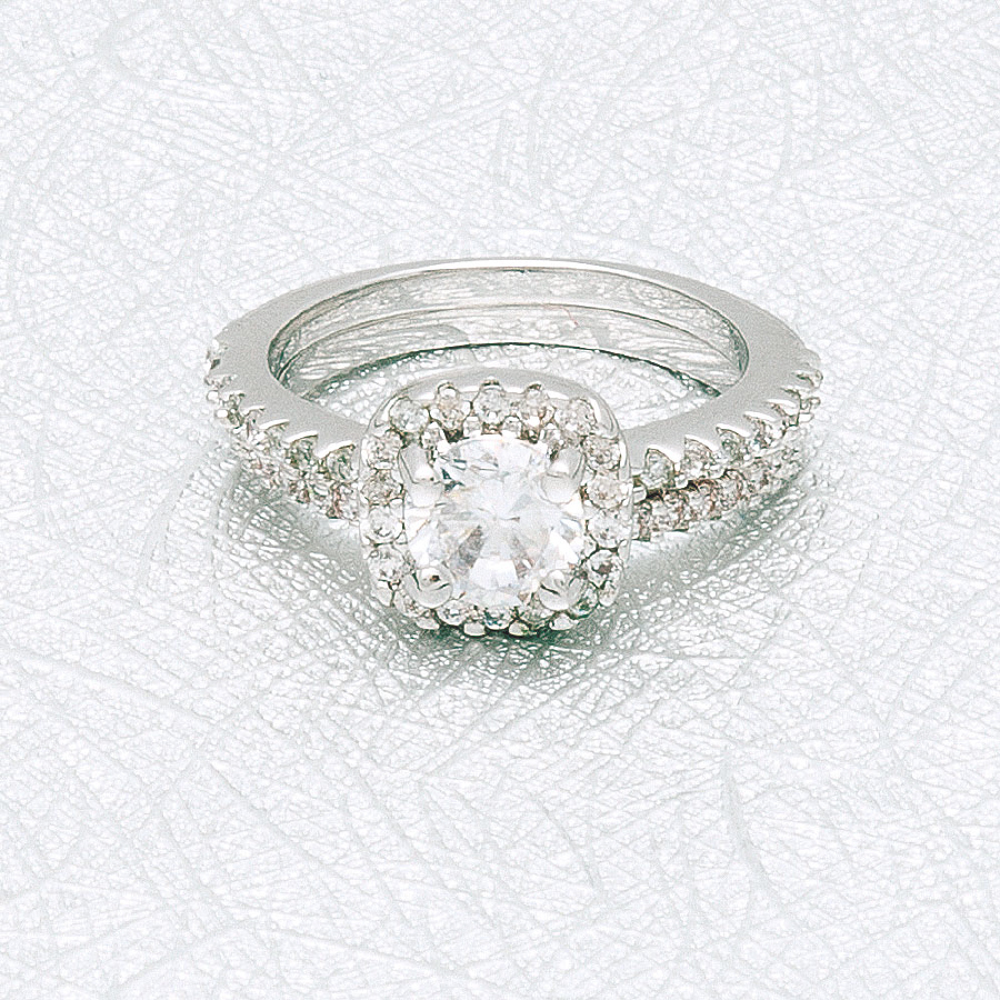CZ CENTER STONE WITH HALO; DOUBLE BAND